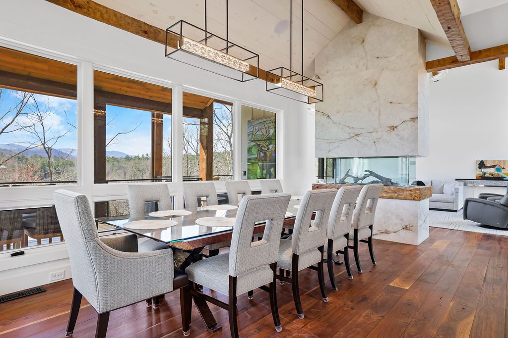 Power Dam Rd — Great room & fireplace
